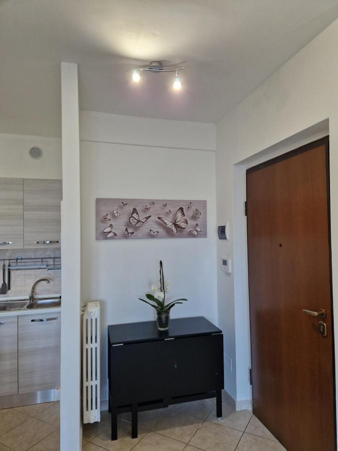 Flowers Apartment Villa Caldari Bagian luar foto
