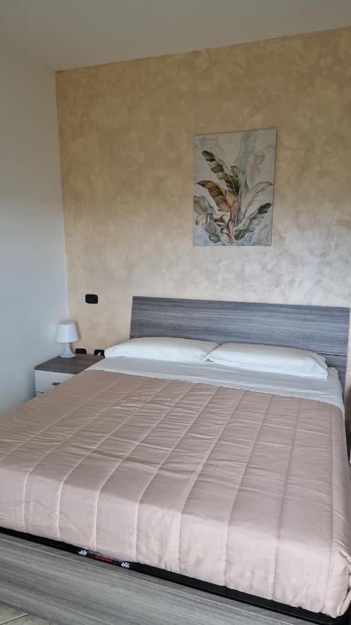 Flowers Apartment Villa Caldari Bagian luar foto